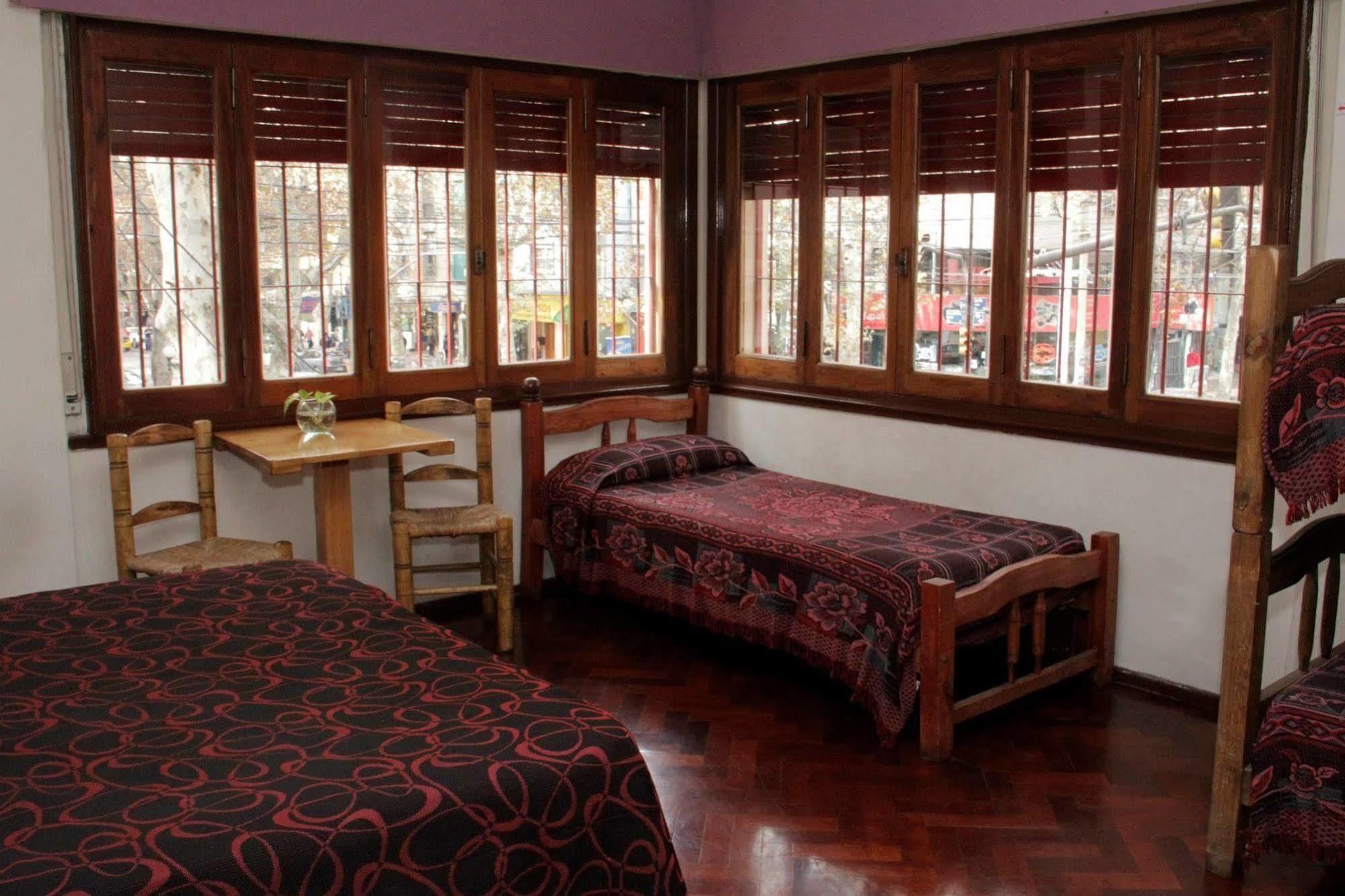 Hostal Confluencia Мендоса Экстерьер фото